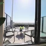 Ξενοδοχείο με διαμερίσματα Cityden Bolo District