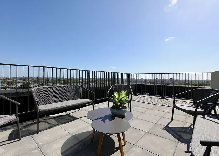 Cityden Bolo District 4*